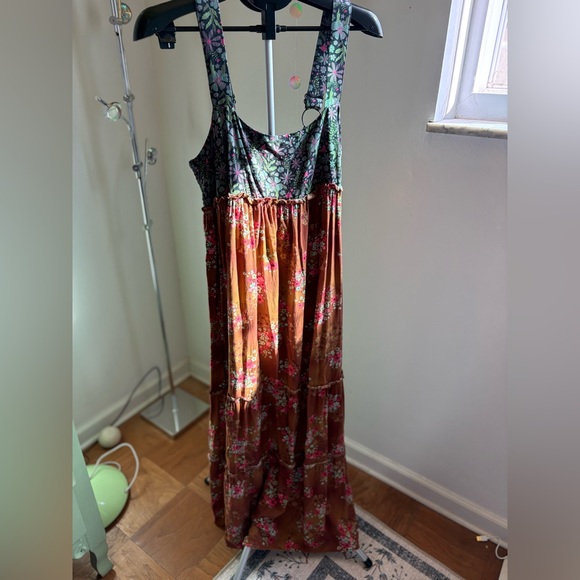 NATURAL LIFE Dresses & Skirts - NATURAL LIFE Eliza Boho Floral Tiered Maxi Dress - Rust Floral M Medium